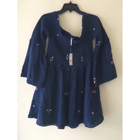 ❤️SOLD❤️FP Counting daisies embroidered dress - Picture 5 of 7